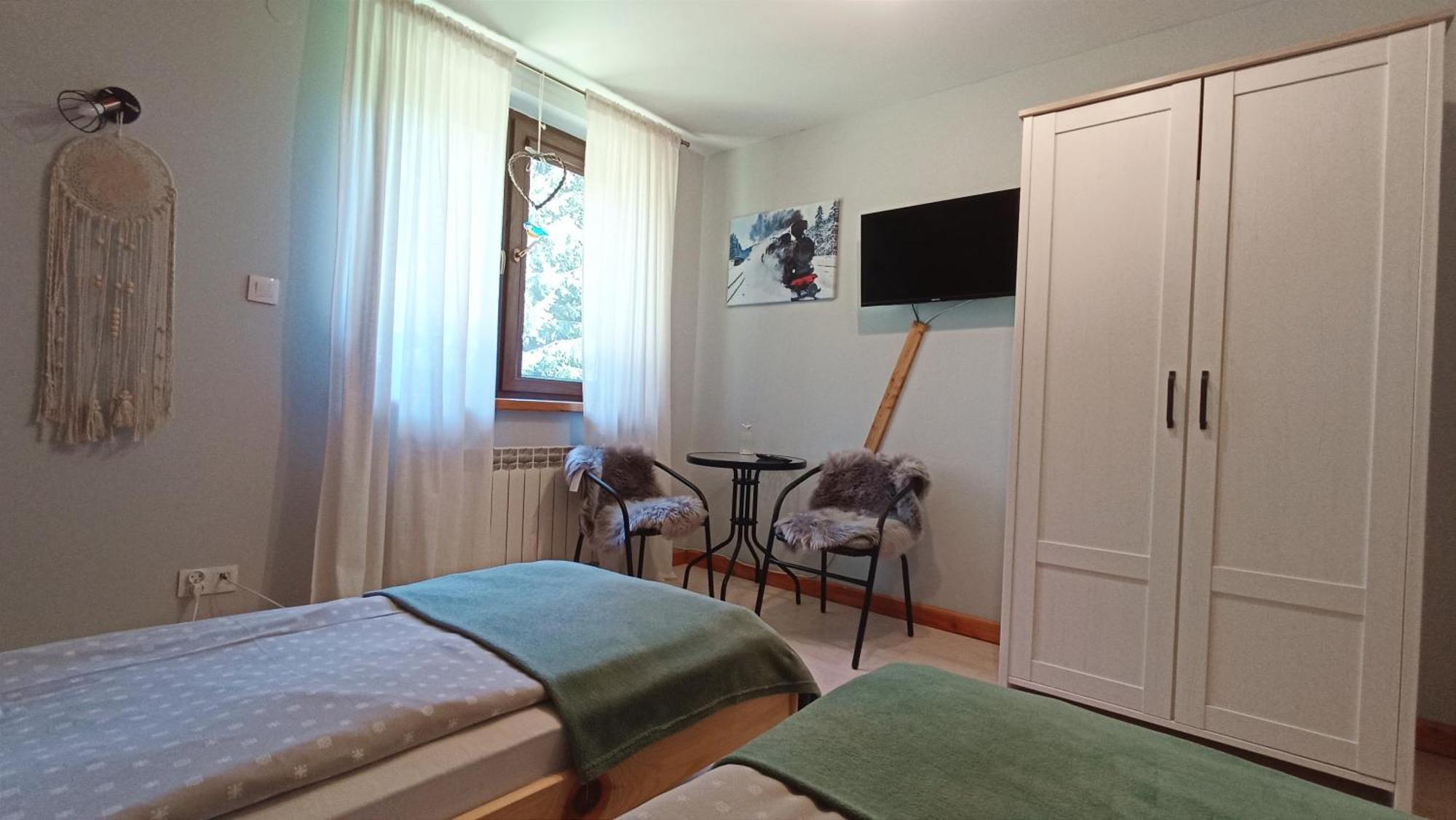 Hostal Zacisze Drwala Lutowiska Habitación foto