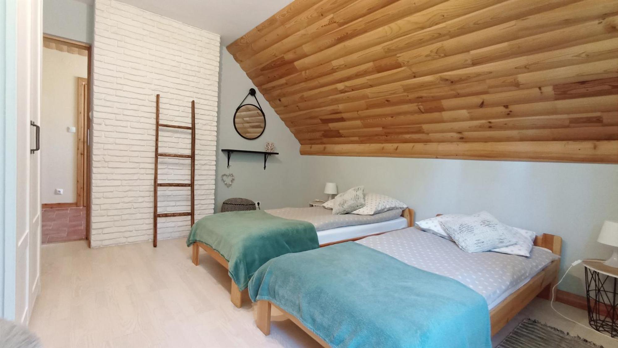Hostal Zacisze Drwala Lutowiska Habitación foto